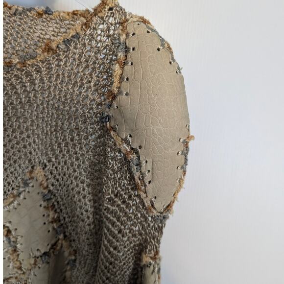 Vintage 80's Norma Canada Crochet & Leather Patch Sweater Sheer Tan SEE Measure - Picture 5 of 11